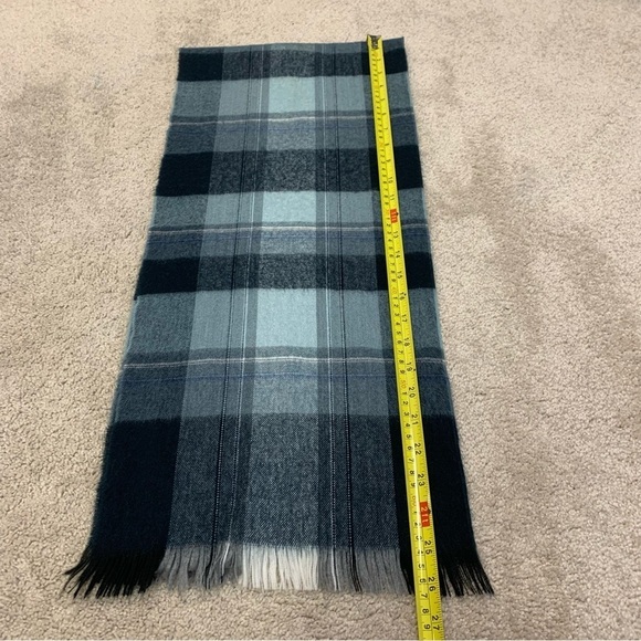 DARK navy blue and light baby blue plaid check fall winter scarf unisex 🔥 - Picture 4 of 6